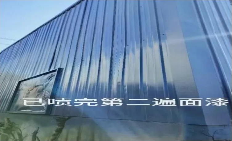 新余纸箱厂厂房翻新：已喷完第二遍面漆
